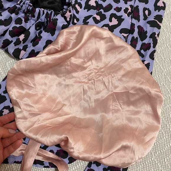 Two bonnets bundle ! - Picture 3 of 5